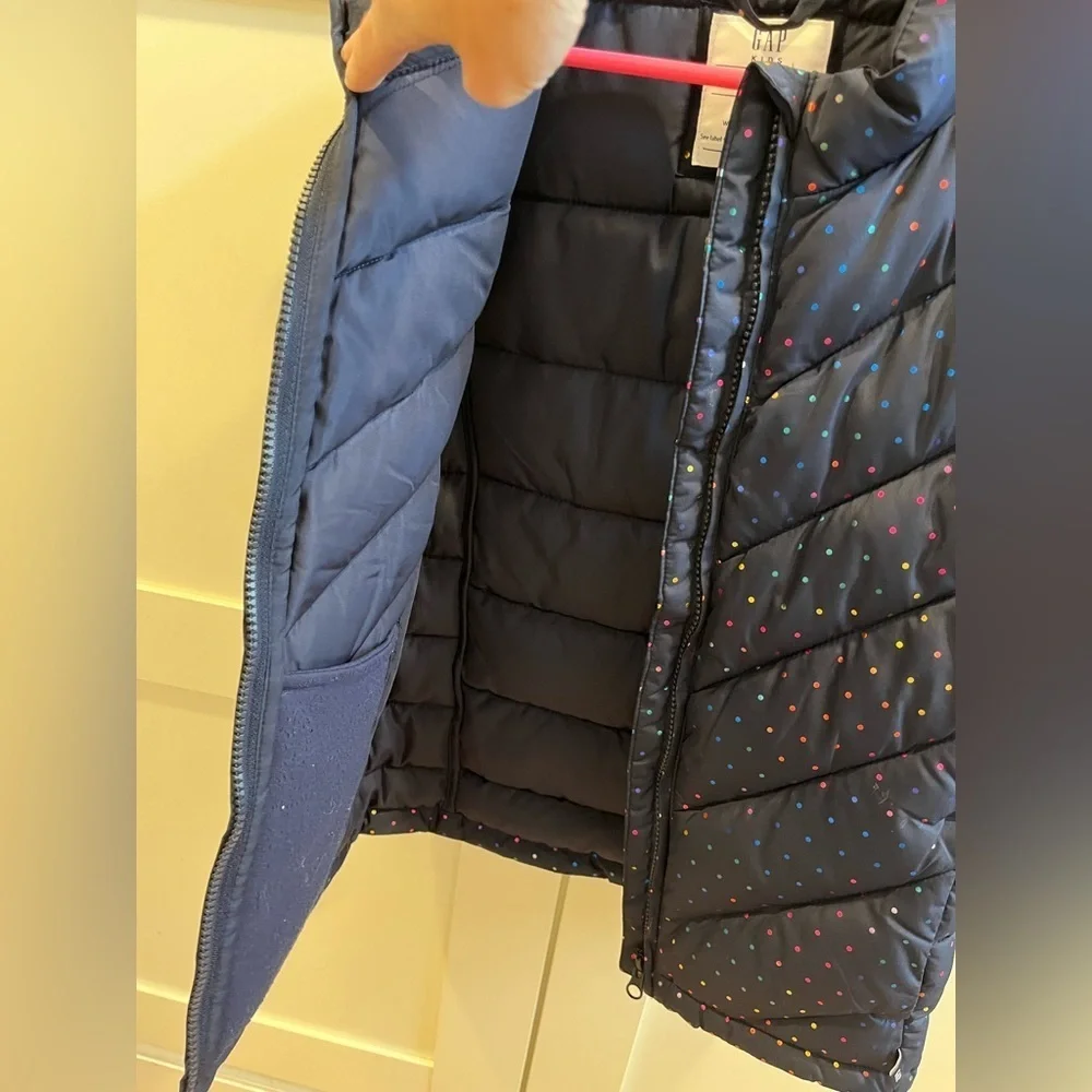 Girls navy puffer vest by Gap, Size XL